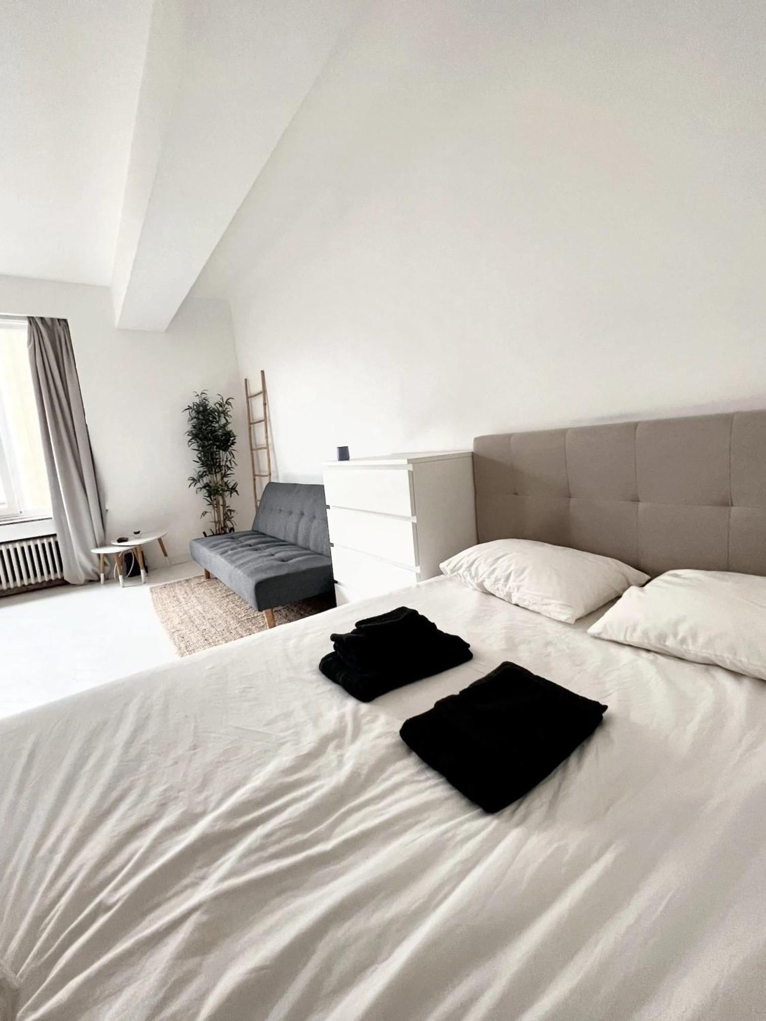 Comfortable Studio In Brussels 35M² Terrace With Bbq Εξωτερικό φωτογραφία
